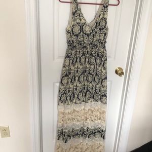 Sleeveless Maxi dress